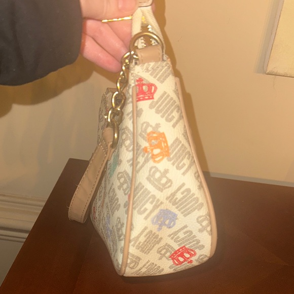 Juicy Couture Beige and Multicolor Logo Shoulder Bag ♥️ - Picture 10 of 11